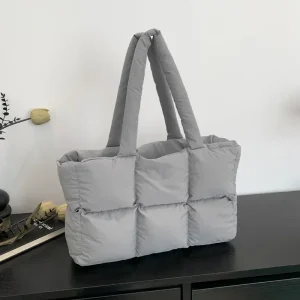 Bolsa Acolchoada Verona™ em Design Puff Ultraconfortável / Estilo Moderno e Toque Macio para Seu Dia a Dia!